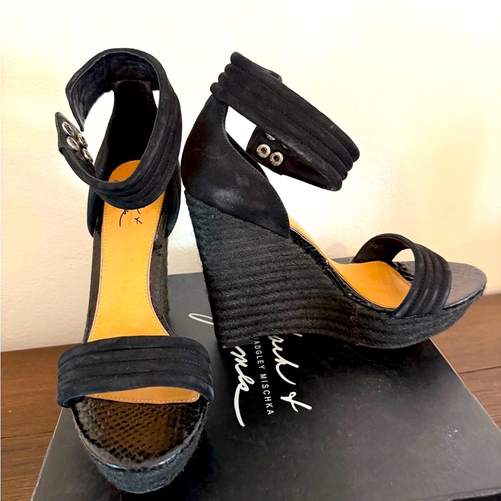 Black braided wedge Badgley Mischka x Marc James